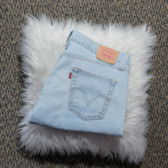 Vintage Levi's Low Slouch Denim Capri's Size 9 Pale Blue Denim - Picture 7 of 15